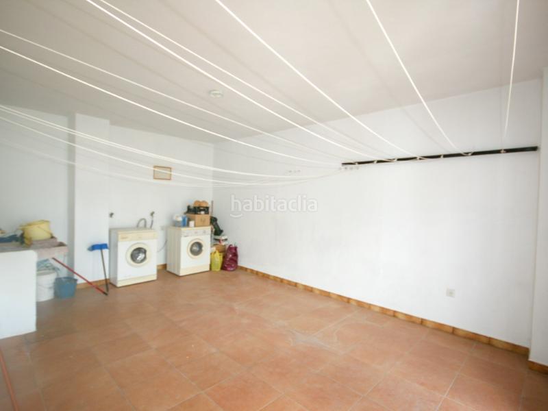 Foto 858e1094-9171-4aca-81a2-90d3f8a44ffa. Semi detached house with parking in Tolox