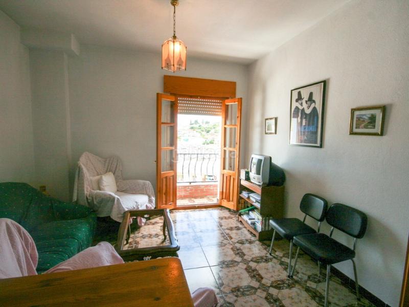 Foto f46f5fb6-5fdf-4c9f-b085-a06f9823d25c. Semi detached house with parking in Tolox