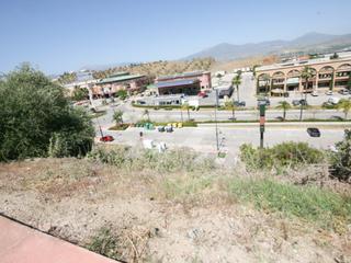 Terreny residencial a Coín. Parcelas residenciales