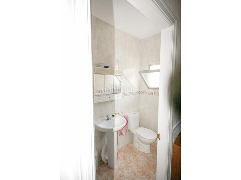 Foto a42937ee-04a7-4ecf-af3e-aae4bb8cfc54. Casa a schiera con parcheggio in Coín