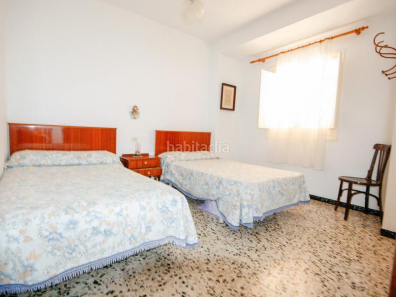 Foto be8fbd2b-4e29-4135-bb5b-075fa3df4b05. Casa a schiera con parcheggio in Coín