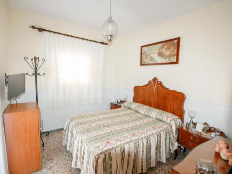 Foto e22cdf0f-c80e-4c18-9fe6-fc889cefbddf. Casa a schiera con parcheggio in Coín