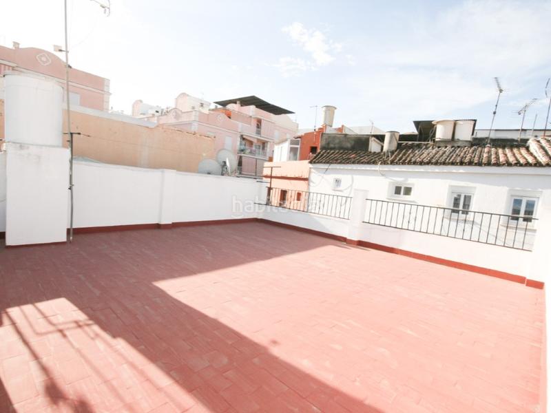 Foto f772c6f0-95bf-4fd3-8396-d2e3ff225108. Casa a schiera con parcheggio in Coín