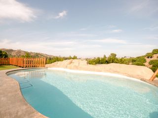 Bauernhof  Avenida reina sofia. Encantadora finca con casita al lado del pueblo