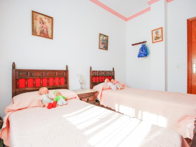 Foto e3d574f2-53cc-4fc6-99da-88cf80e5b37a. Casa amb aparcament a Coín