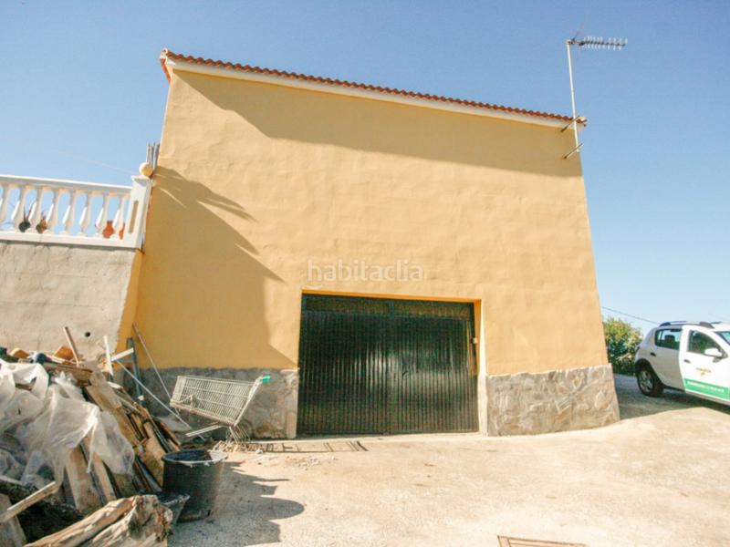 Foto e96690a9-2140-4525-8f12-36b3c42cca4a. Casa amb aparcament a Coín