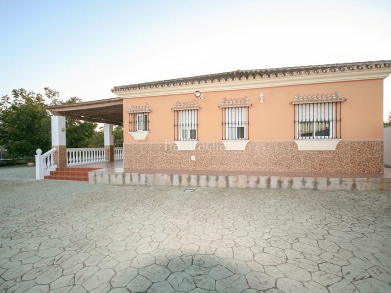 Foto 71cd0753-f68e-4dd8-bd1c-3481b3c2eb72. Casa a Coín