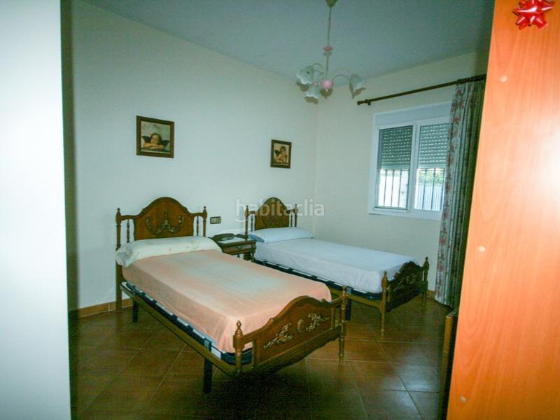 Foto edf0cd3c-f2fc-4383-bf91-e687d9da821c. Casa a Coín