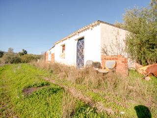 Casa  N/a. Preciosa finca llana con almacen
