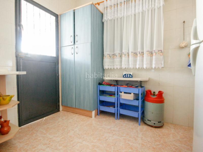 Foto 59dcd117-e8cc-45f9-84ca-4eb5d276931b. Haus mit parking in Coín