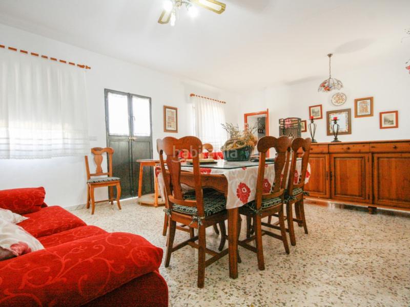 Foto b29898ef-f7e1-4db3-8a19-5cf2f083e62c. Haus mit parking in Coín