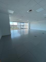 Lloguer Oficina a Avinguda corts catalanes 9-11. Oficina en alquiler trade center iii