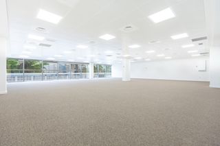 Miete Büro in Avinguda corts catalanes 8. Oficina en alquiler en el parque empresarial trade center