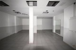 Lloguer Local Comercial a Plana Lledó. En situación ideal