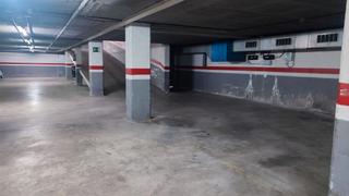 Aparcament cotxe a Can Borrell. Plaza de parking en ubicación inmejorable