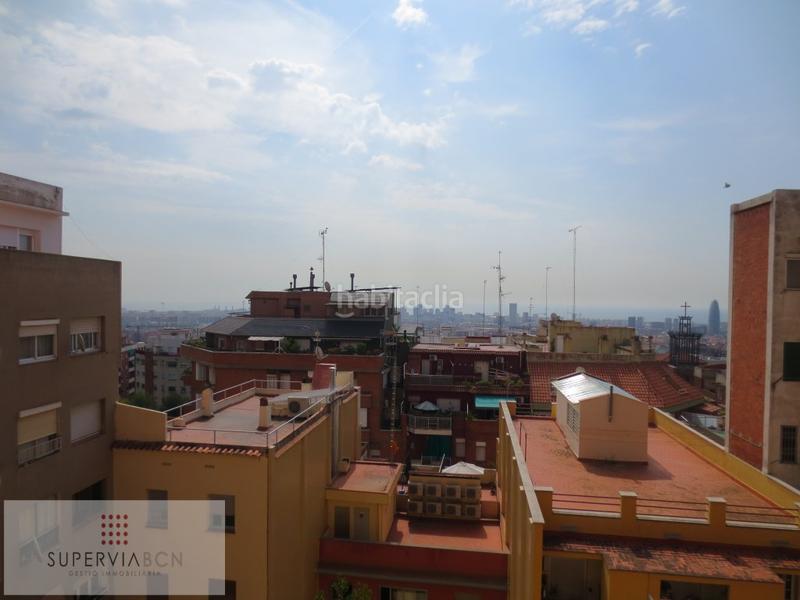 Foto 46211228-2b78-4c30-b10e-a48f850ff3d6. Etagenwohnung in Guinardó Barcelona