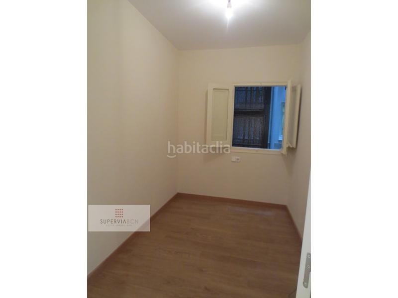 Foto a3436296-259e-4c44-99ae-27596faddd49. Etagenwohnung in Guinardó Barcelona