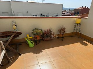 Dachwohnung in Santa Maria de Palautordera. Ático de 3 habitaciones en santa maría de palau tordera