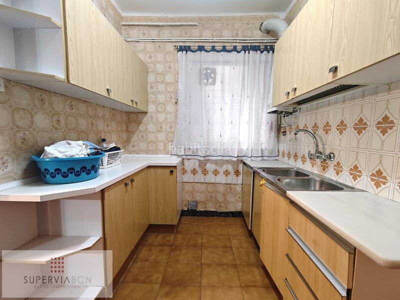 Foto 62501851-5c79-45f7-a2eb-03bd9b31acb1. Piso se vende amplio piso en el guinardó en Baix Guinardó Barcelona