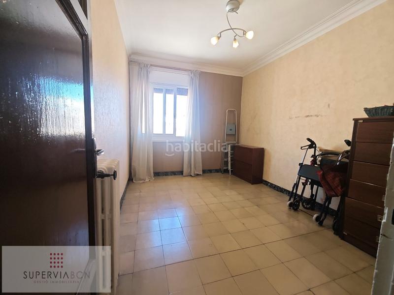 Foto 659763ba-6f5b-4a20-9717-b29c80d00384. Piso se vende amplio piso en el guinardó en Baix Guinardó Barcelona