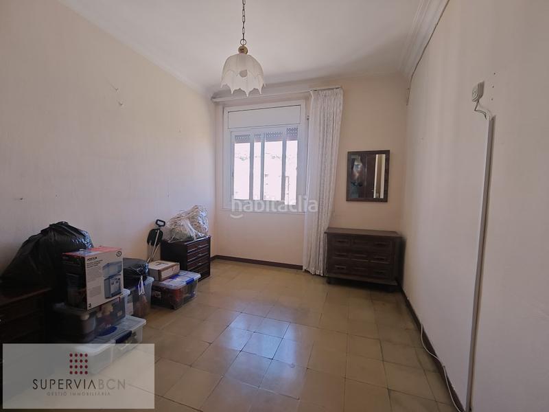 Foto 80dda5b7-2e99-4f40-966a-710d8727339d. Piso se vende amplio piso en el guinardó en Baix Guinardó Barcelona