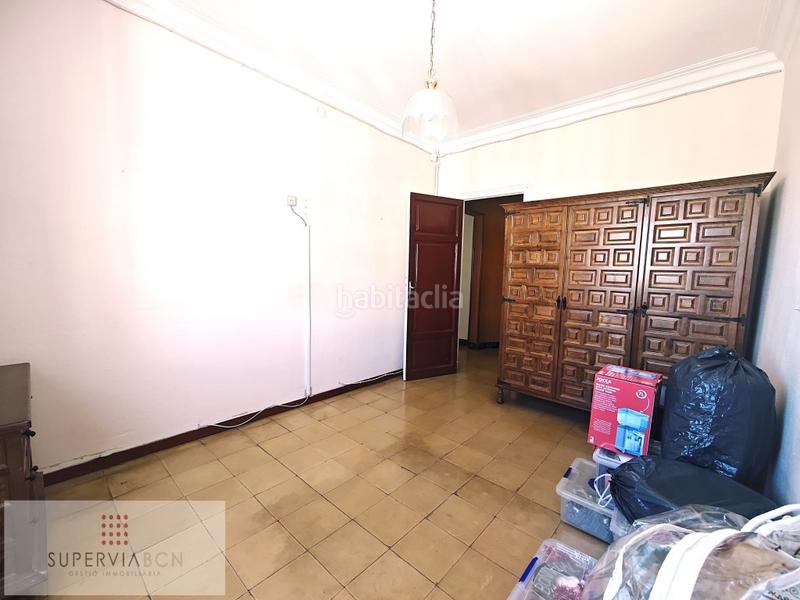 Foto 81d7c1da-2355-491e-985c-7af4db40612d. Piso se vende amplio piso en el guinardó en Baix Guinardó Barcelona