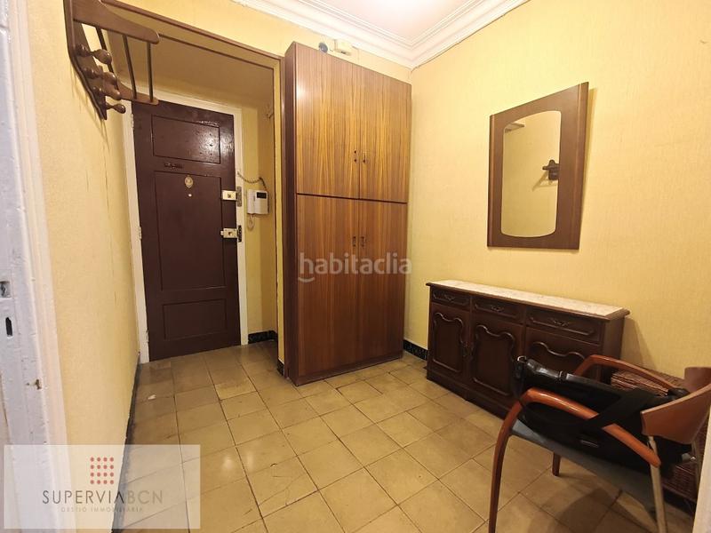 Foto 84a8306e-feb4-4e92-b1bc-6b85c018c560. Piso se vende amplio piso en el guinardó en Baix Guinardó Barcelona