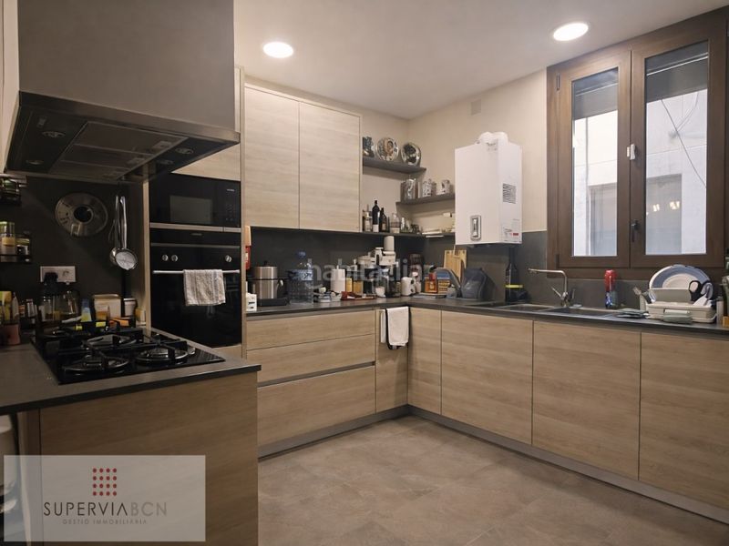 Foto 17492786-a095-4d8d-96fa-6a18f72001ab. Pis a Gòtic Barcelona