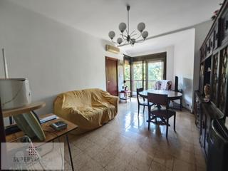 Etagenwohnung in Sagrada Família. Piso en sagrada família