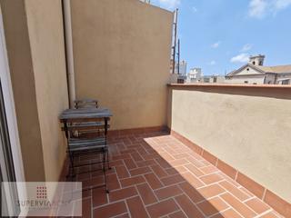 tic a Vila de Grcia. tico con terraza y vistas als turons  en el corazn de grcia
