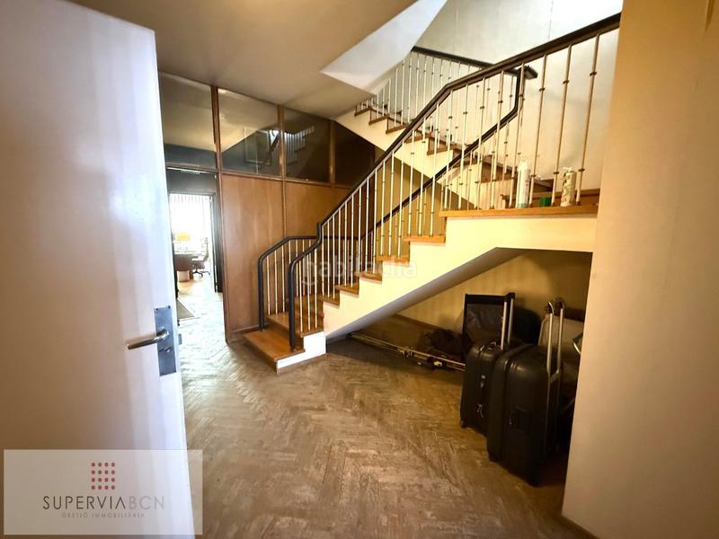 Foto 177a71d3-ec49-40bd-95f1-d6971fa5a79f. Gebäude in Collblanc Hospitalet de Llobregat (L´)