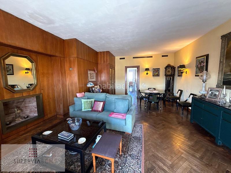 Foto 1f16c1f9-24b1-4e41-879c-58f1fc3e6319. Gebäude in Collblanc Hospitalet de Llobregat (L´)