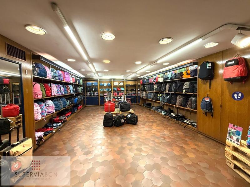 Foto 243a2fc2-efdf-4d05-b174-d9b2e659ec2b. Gebäude in Collblanc Hospitalet de Llobregat (L´)