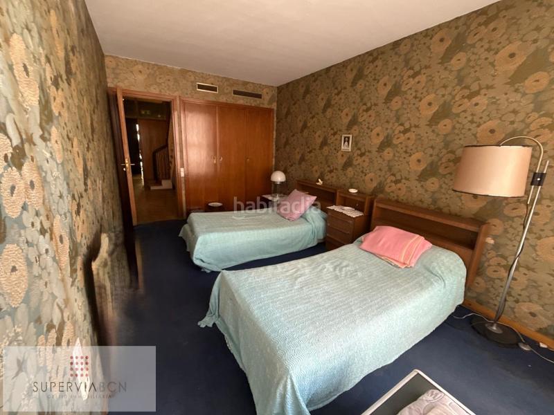 Foto 429cfc33-01b0-41ca-851f-afbfccaf37d8. Gebäude in Collblanc Hospitalet de Llobregat (L´)