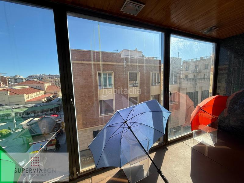 Foto 51e3f6f1-0d32-400f-ab04-a18378e135cb. Gebäude in Collblanc Hospitalet de Llobregat (L´)