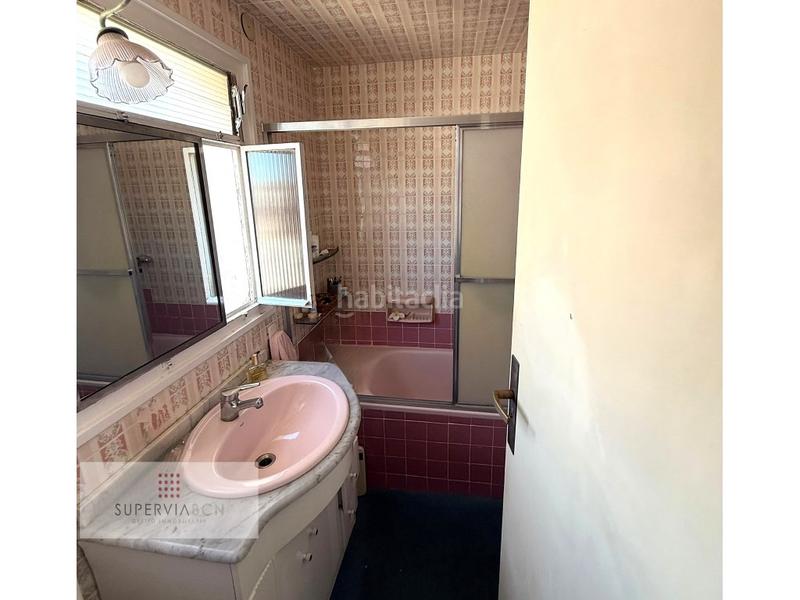 Foto 578b2f2a-c333-41f6-8f18-a911ce35d531. Gebäude in Collblanc Hospitalet de Llobregat (L´)