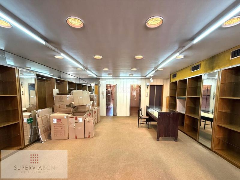 Foto 6334ae0d-81c3-429f-a367-8ffd3f4acc67. Gebäude in Collblanc Hospitalet de Llobregat (L´)