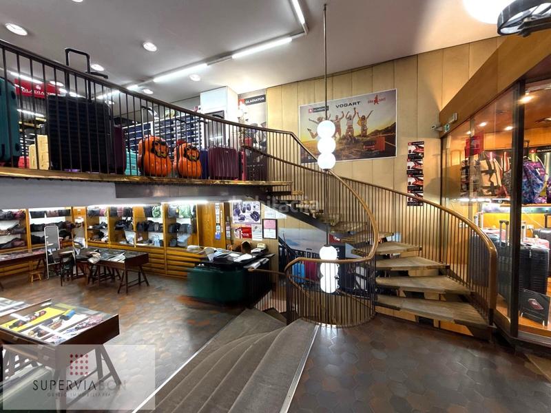 Foto a13a0301-3af8-47f8-a2d8-87490facbcaa. Gebäude in Collblanc Hospitalet de Llobregat (L´)