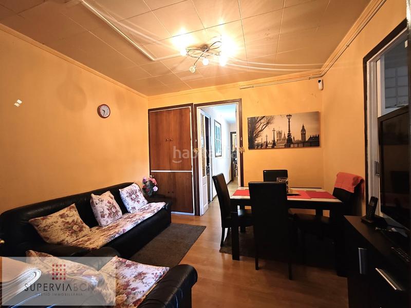 Foto 772446bc-360e-4350-959f-5bf5eafc3231. Piso  en venta en el camp de larpaclot en El Camp de l´Arpa del Clot Barcelona