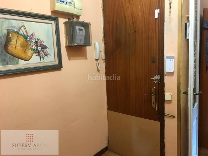 Foto d70d19b3-2953-4c77-86de-a217e90a8538. Piso  en venta en el camp de larpaclot en El Camp de l´Arpa del Clot Barcelona