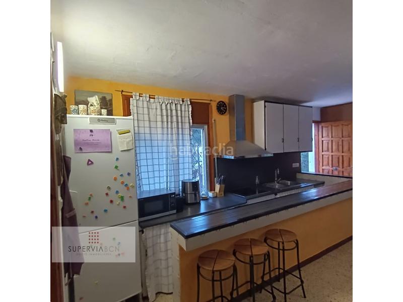 Foto fc33f83d-3fd1-4185-a2cb-24ecaf281ab6. House in Subirats