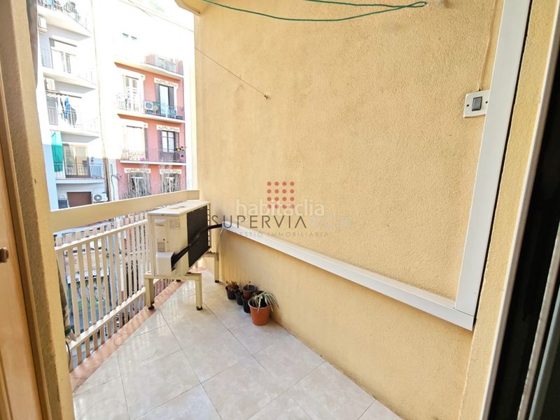 Foto 3c253c55-d359-4a22-91c2-c59013c13e3d. Pis a El Camp de l´Arpa del Clot Barcelona