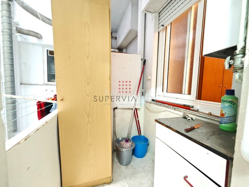 Foto c2d1789d-f3b7-4571-a0b9-288707e1dfa4. Pis a El Camp de l´Arpa del Clot Barcelona