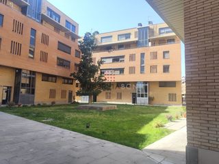 Dúplex a Centre. Magnifica planta baja duplex en sant just desvern