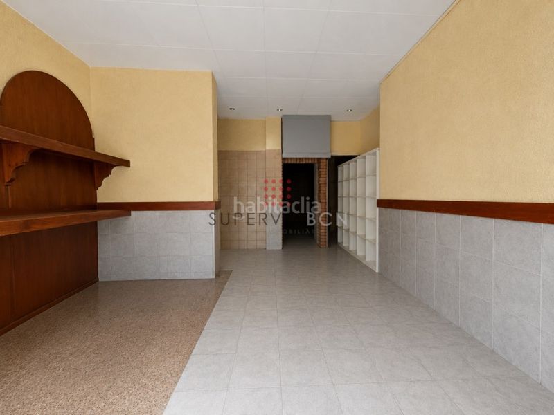 Foto dfb0bef4-c933-4444-8567-630690388d16. Local comercial a Carmel Barcelona