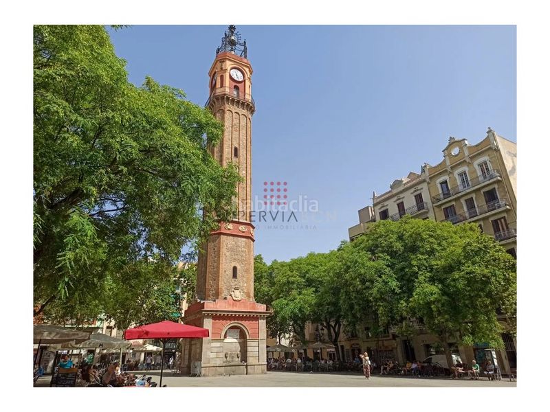 Foto d02a288e-806f-4984-9bd0-c19e4833ee0e. Edificio majestuosa casa y solar edificable en Vila de Gràcia en Barcelona