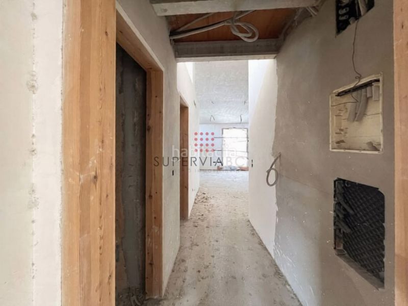 Foto 627ec987-833f-4d84-8908-f1ead57399f3. Edifici a Olot