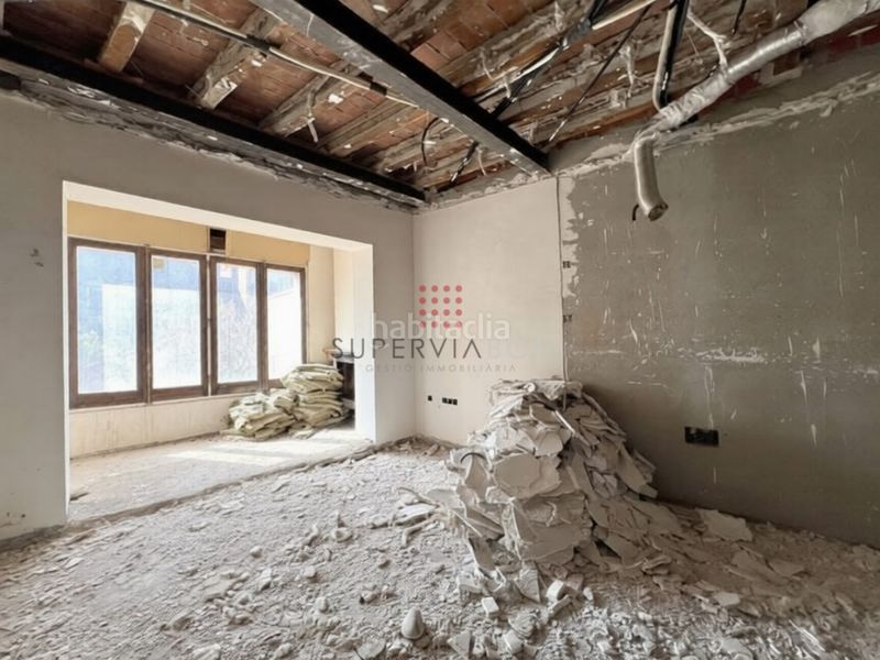 Foto 8c946a4c-e733-47ed-b4c4-251138837484. Edifici a Olot