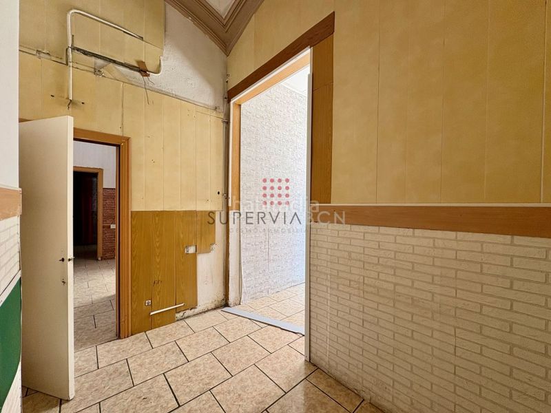 Foto 9276815d-28c3-48bf-9543-80abb7d389ff. Casa a Vila de Gràcia Barcelona
