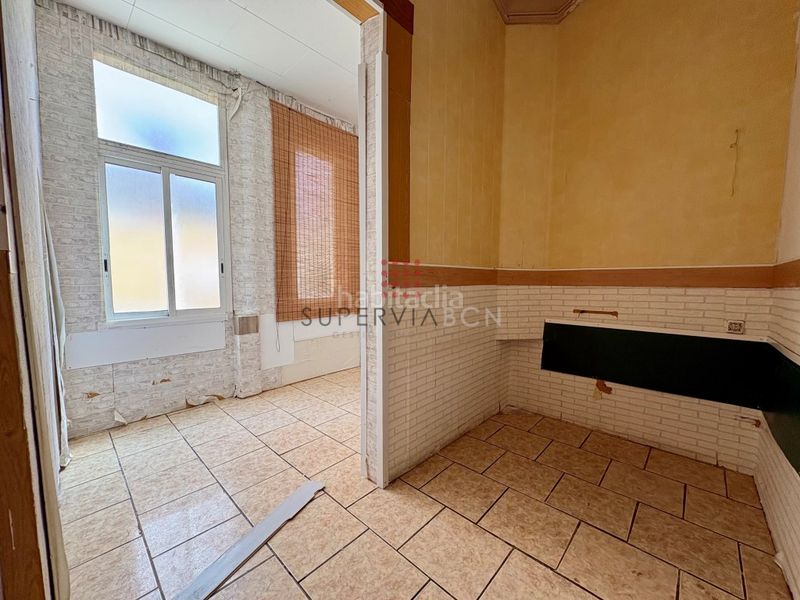 Foto f98c3fac-6aee-4f9c-b583-9ac4c8dc7549. Casa a Vila de Gràcia Barcelona